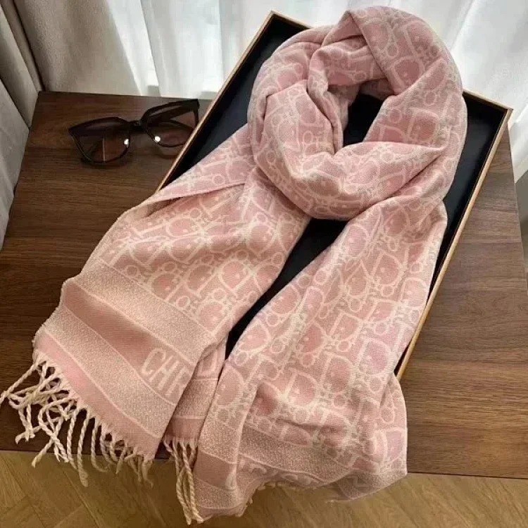 New fashion scarf (without gift box)