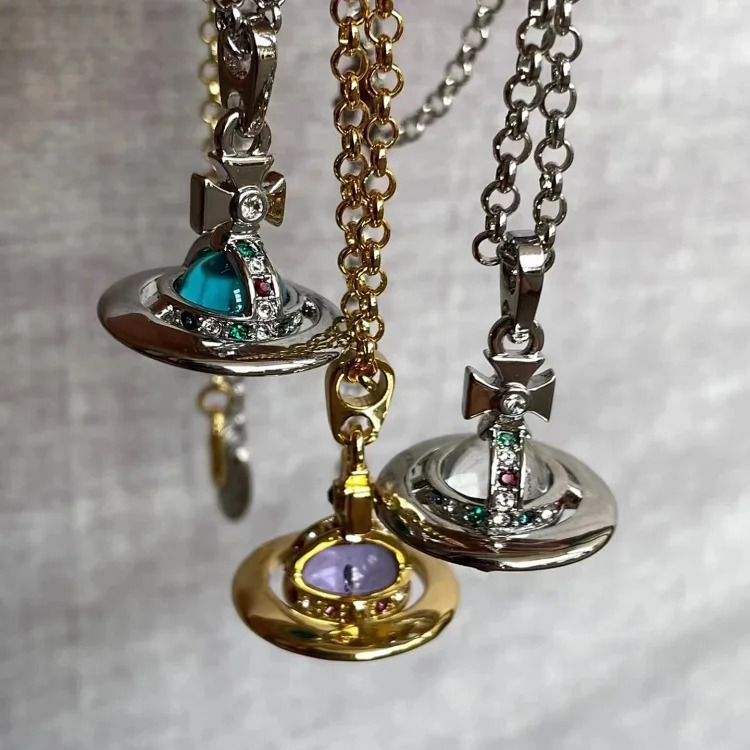High of Saturn three-dimensional flying saucer orb necklace female niche design medium 10mm planet clavicle chain