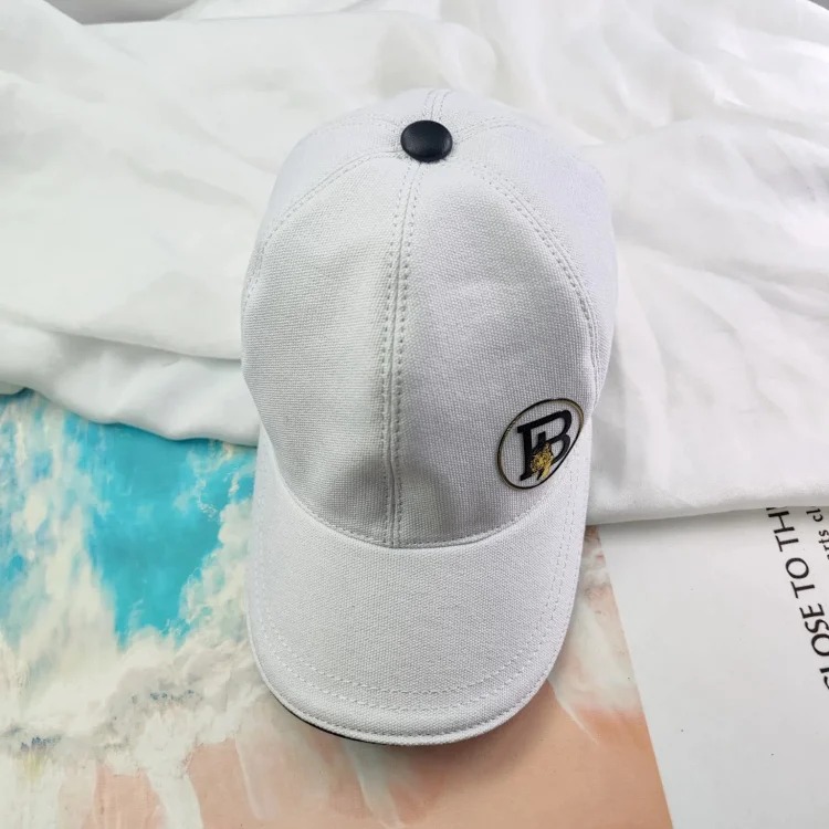 ￥120-143 Fashion casual hat M22