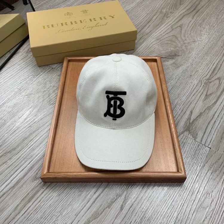 ￥120-143 Fashion casual hat M22
