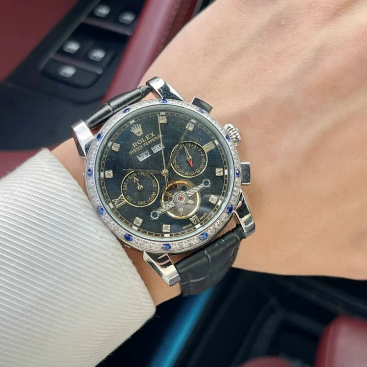Classic big-name watch-2-CY