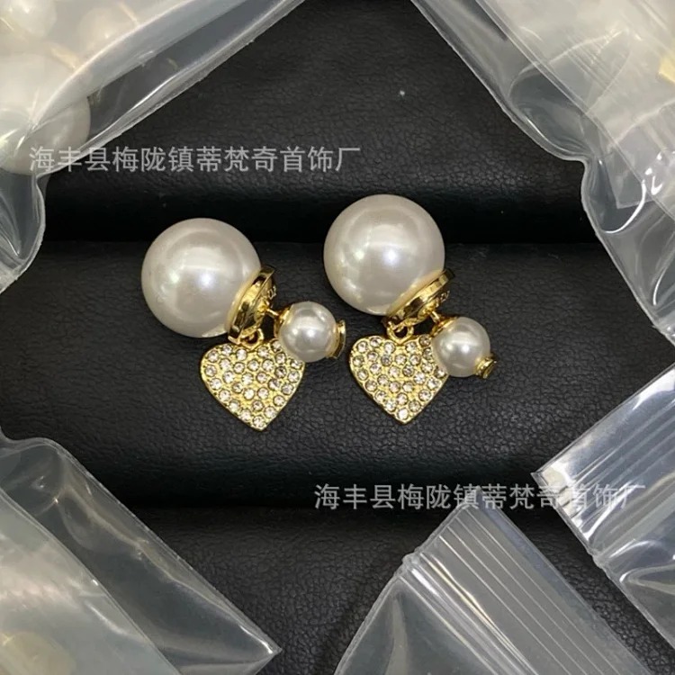 25 early spring Dijia/Djia earrings big and small pearl stars pig nose CD earrings new temperament bow earrings