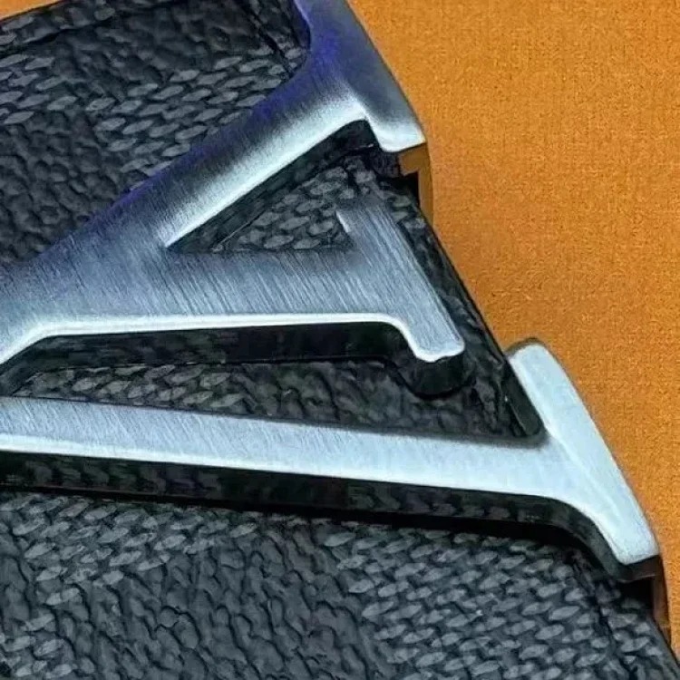 New L Men's Belt (not a quality issue