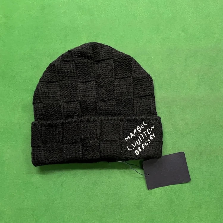 Fashion caps