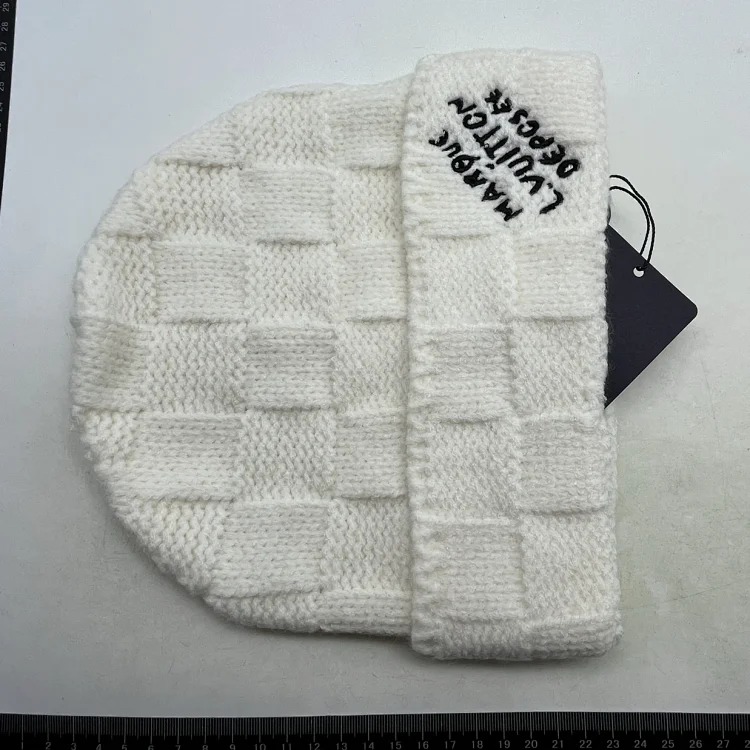 Fashion caps