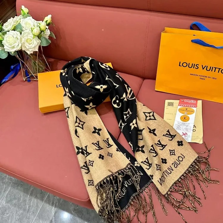 Autumn and winter trendy casual scarf