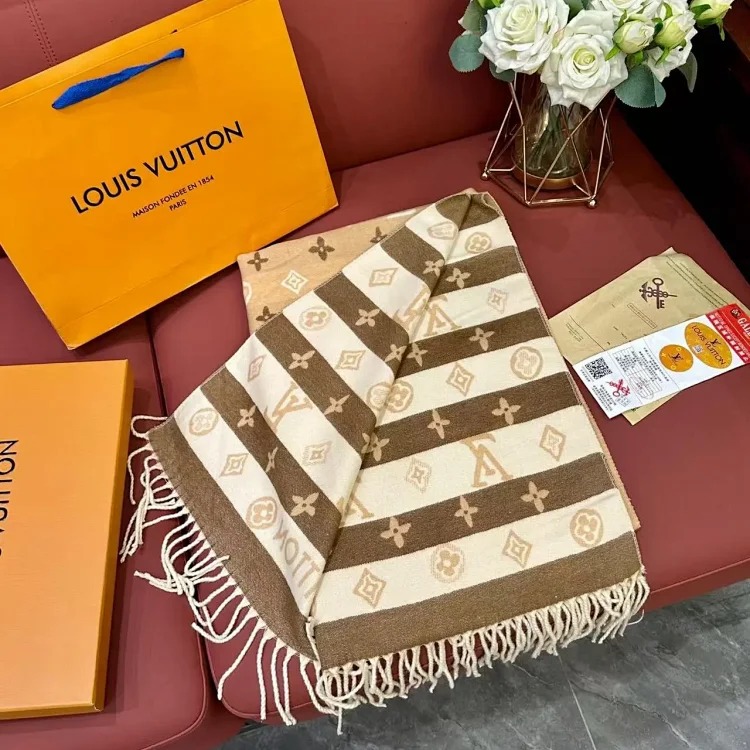 Autumn and winter trendy casual scarf