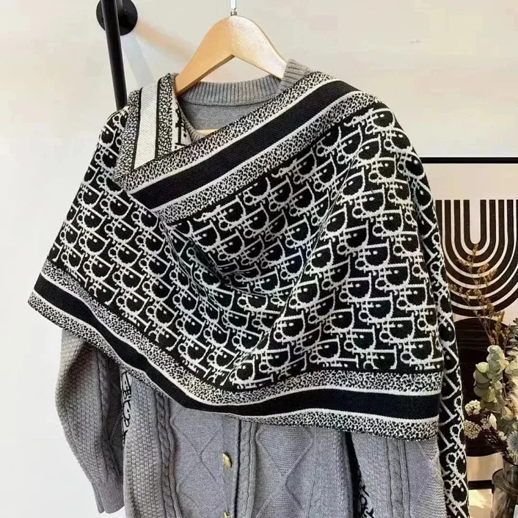 Autumn and winter trendy casual scarf