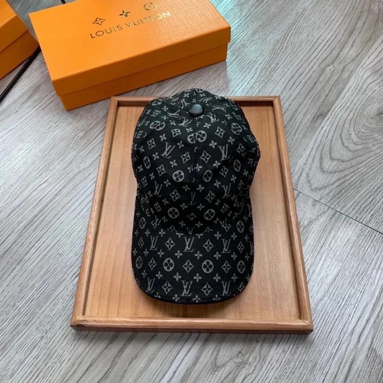 ￥131 New fashionable versatile hat