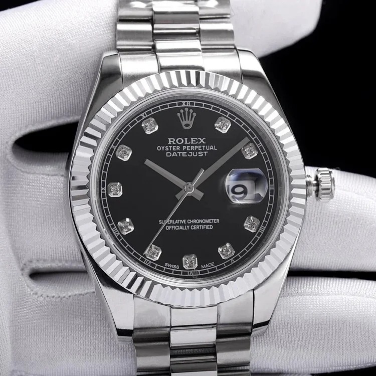 m2￥600-2300 Fashionable and versatile watch