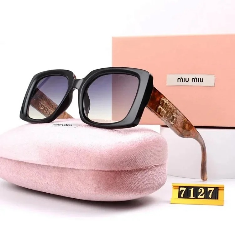 Miu Miu Miumiu glasses are being shipped normally, not a quality issue