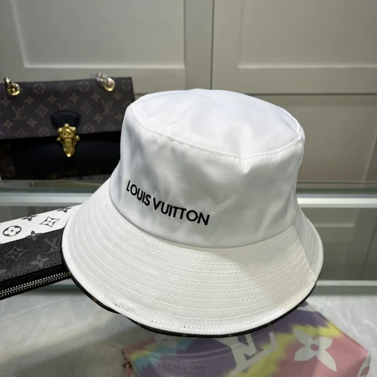 Trendy Hat 001