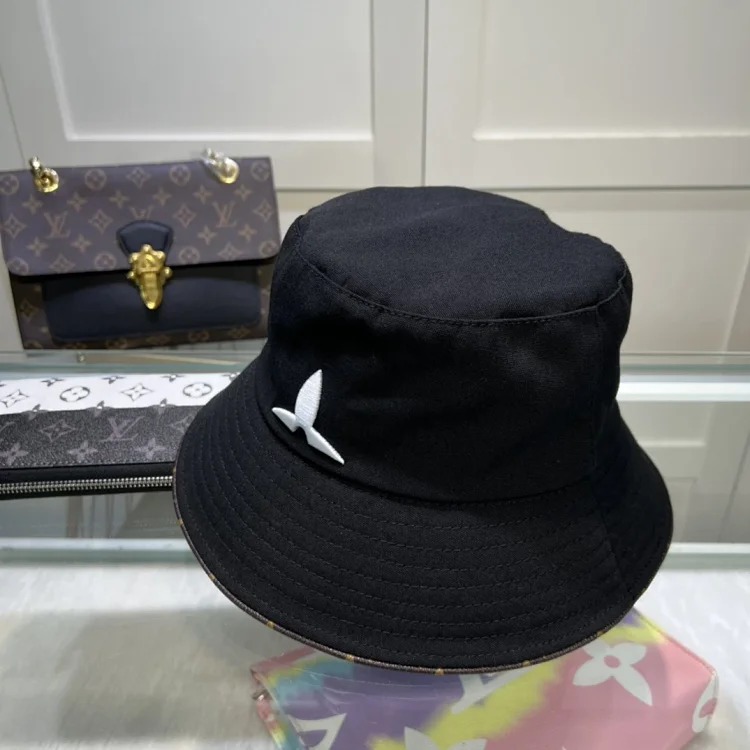 Trendy Hat 001