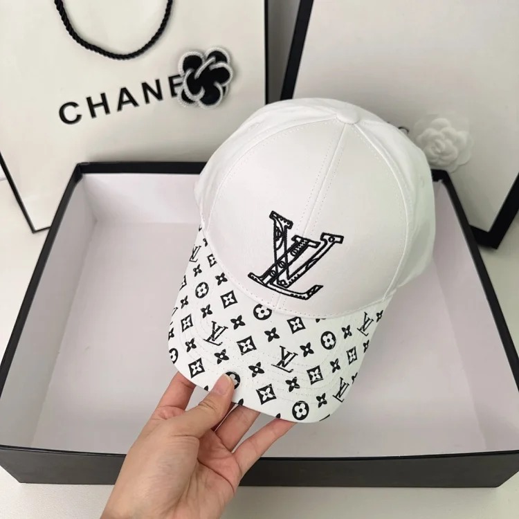 Trendy Hat 001