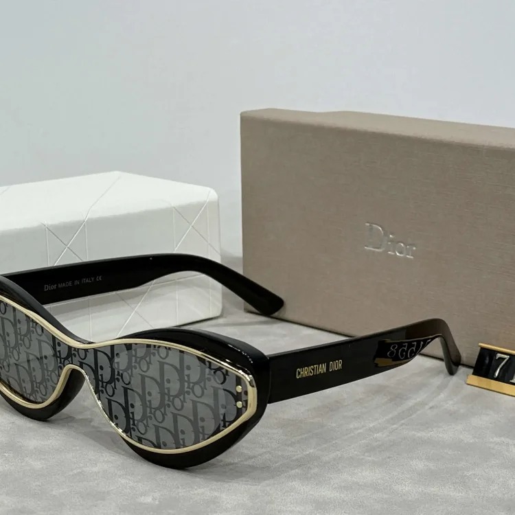 Fashion Casual Summer Sunglasses