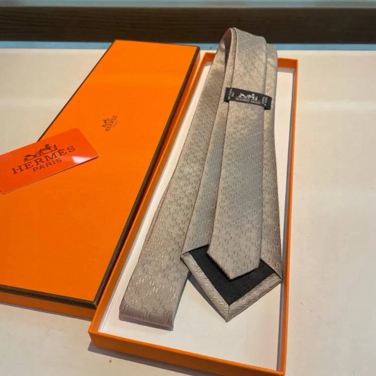 Tie
