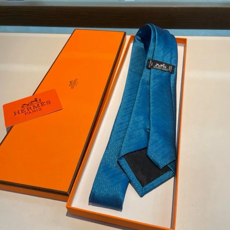 Tie