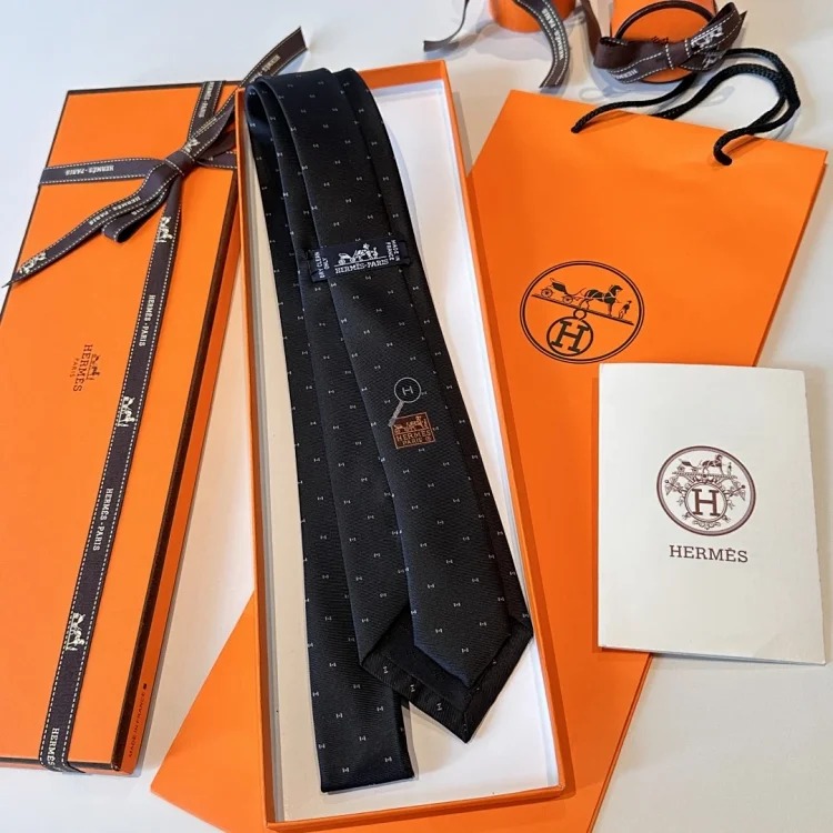 Tie
