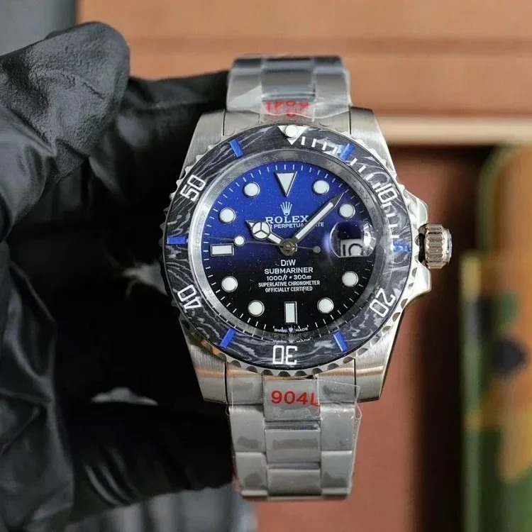 Fashion Trendy Versatile Watch 2082