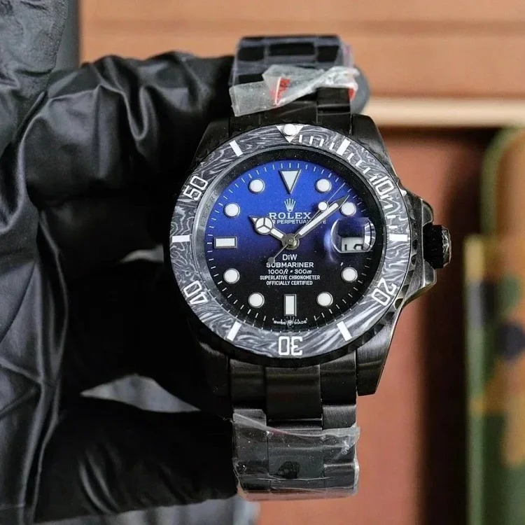 Fashion Trendy Versatile Watch 2082