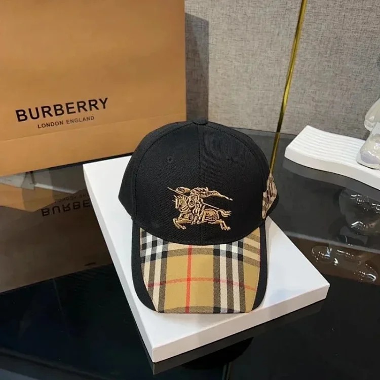 Trendy And Comfortable Baseball Cap 03