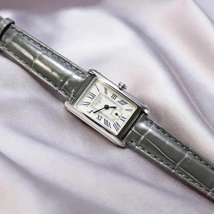 Fashion Trendy Versatile Watch