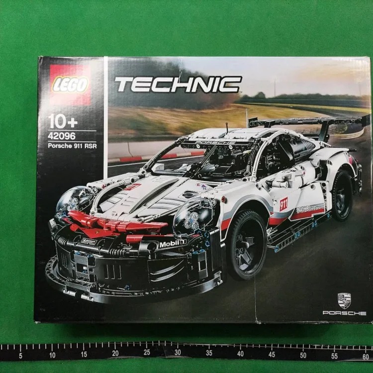 40+ different model of LEGO