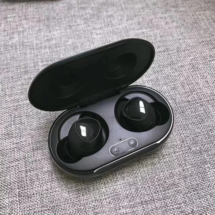 New Trendy Headphones