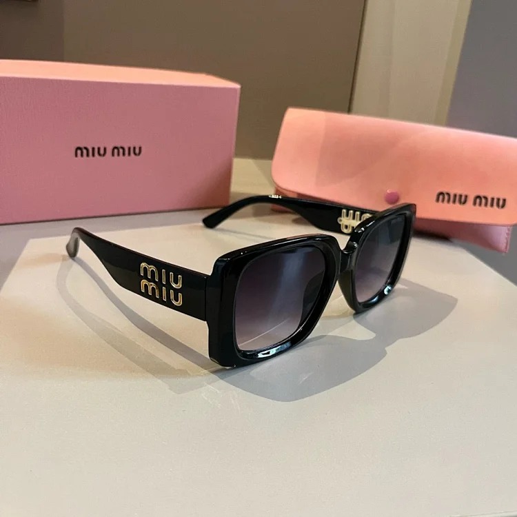 m1um1u Sunglasses Collection