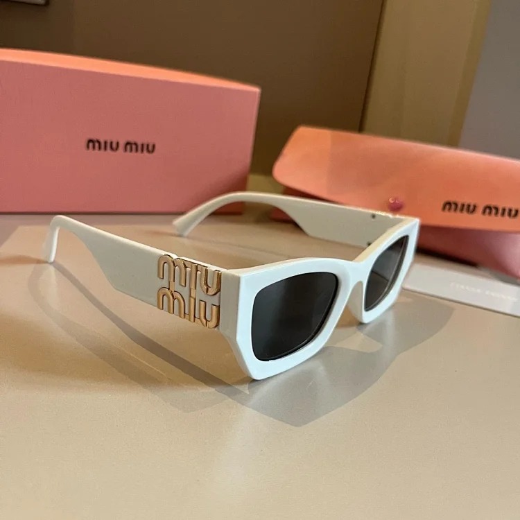 m1um1u Sunglasses Collection