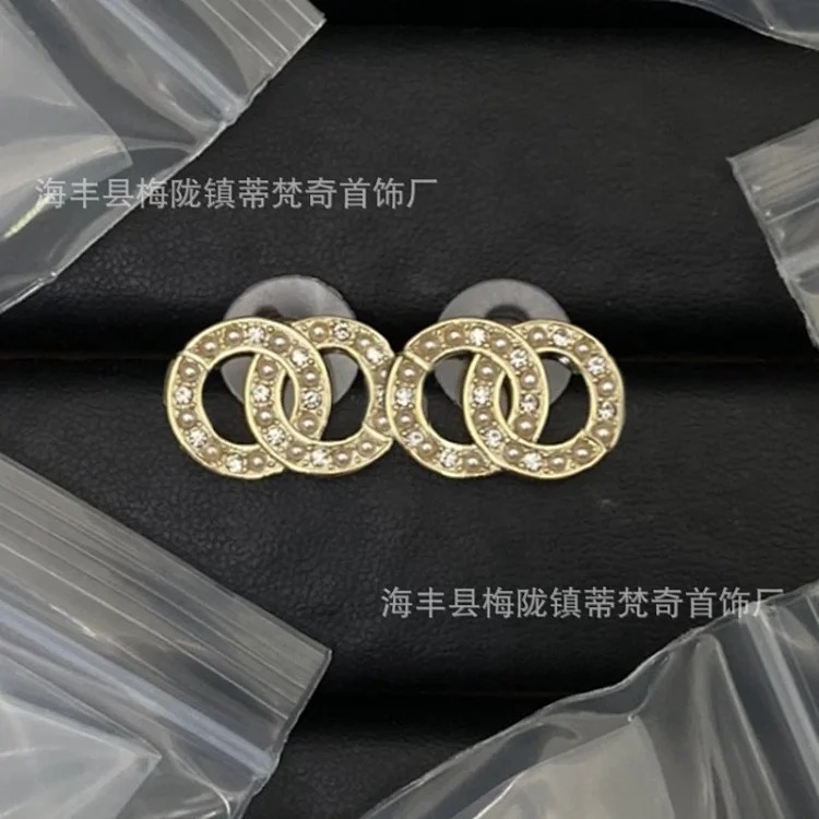Chanel New Classic Pearl Rhinestone Earrings