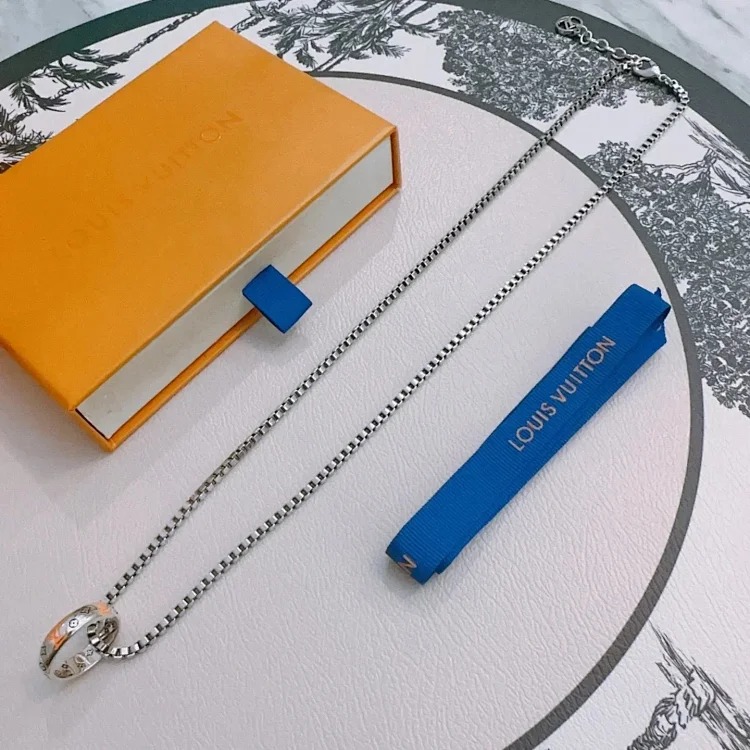 New Fashion Luxury Necklace 001