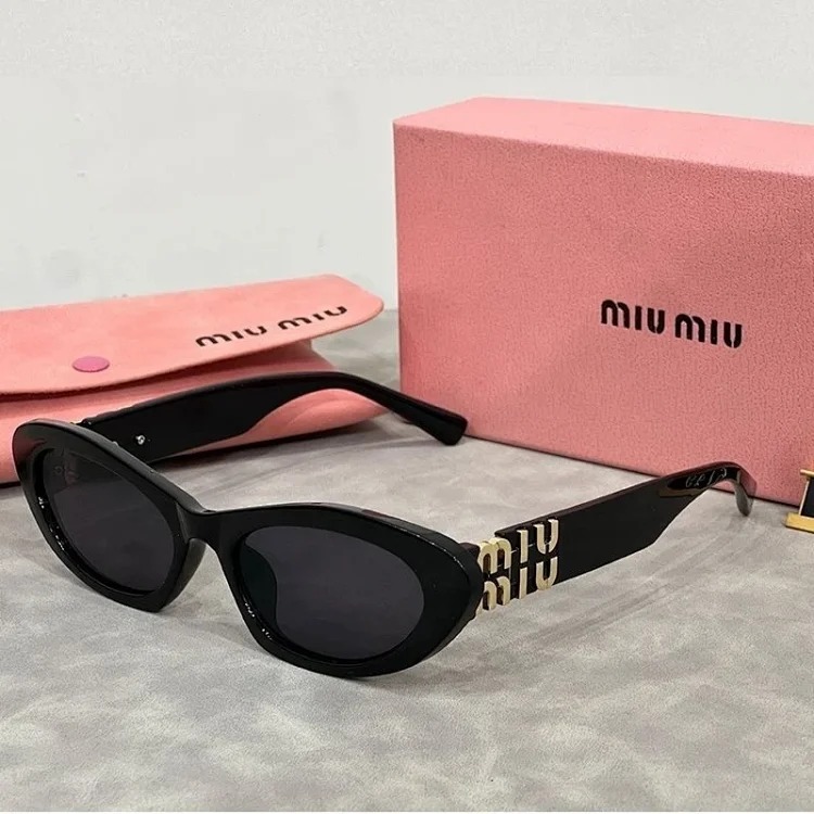 Miu Miu Fashion Sunglasses
