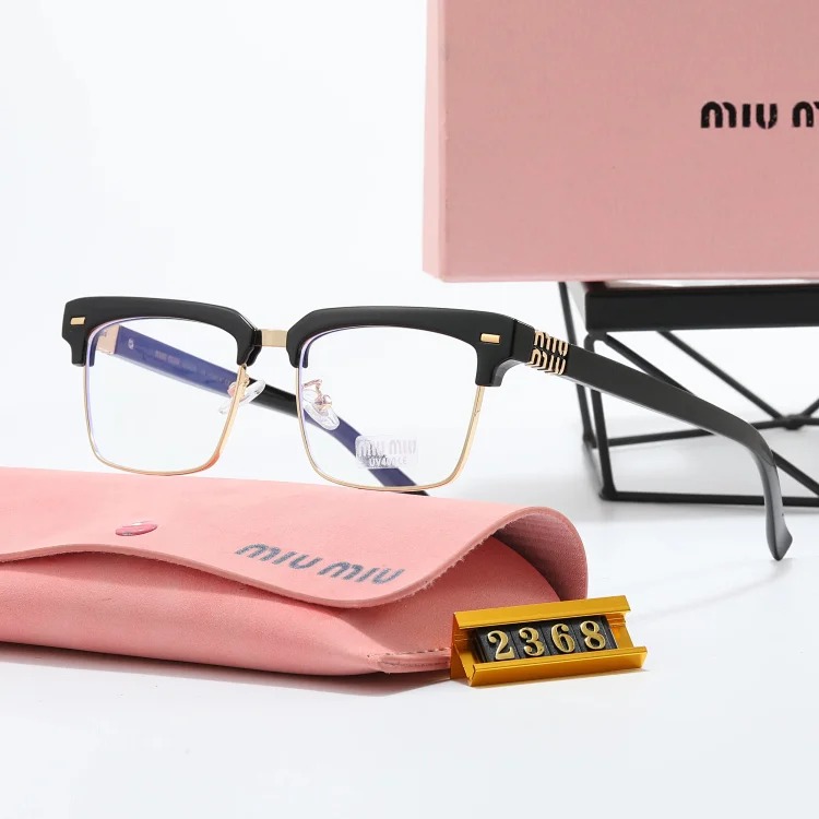 Miu Miu Fashion Sunglasses