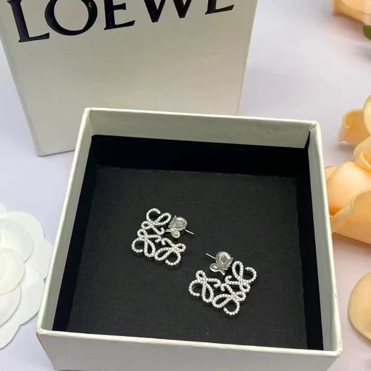 Chanel Versatile Luxury Premium Rhinestone Earrings
