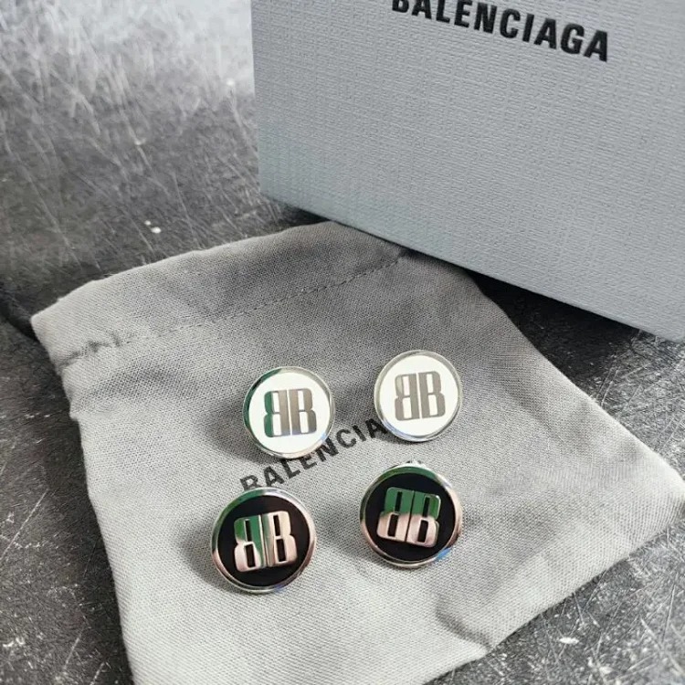 Premium Versatile Minimalist Earrings