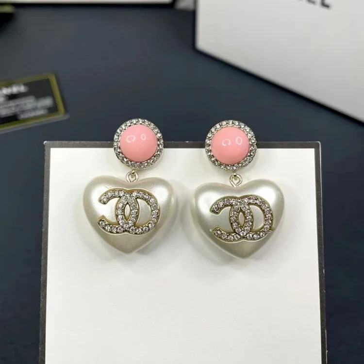 Chanel New Fashion Premium Heart Earrings
