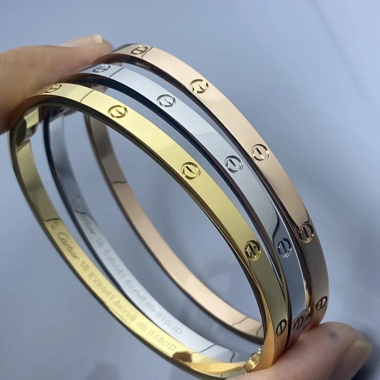 Classic Bracelet