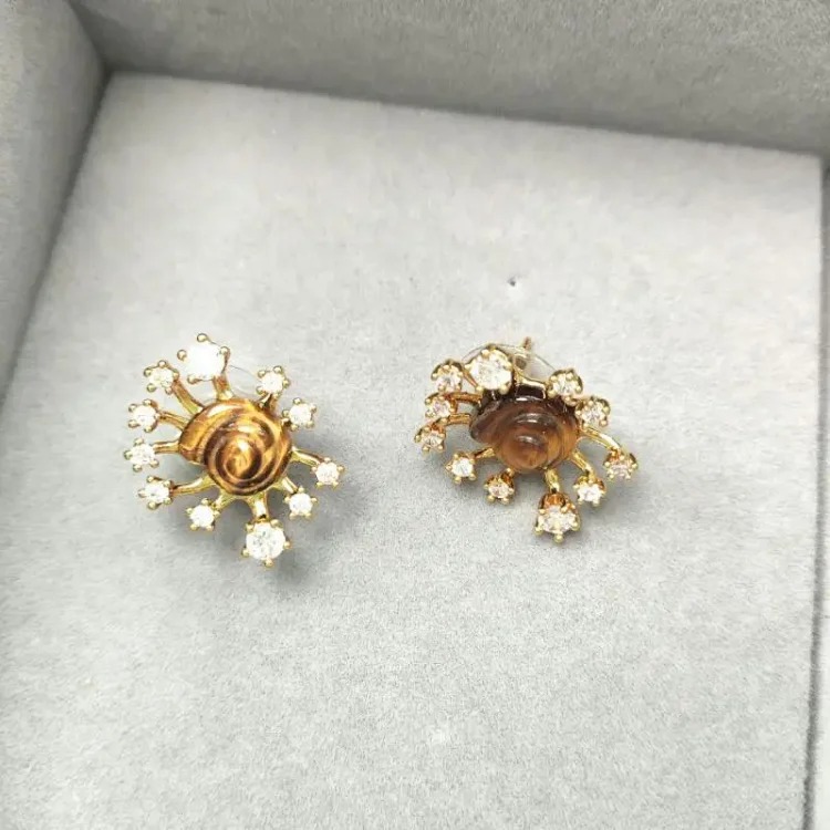 Fashion Luxury Versatile Earrings