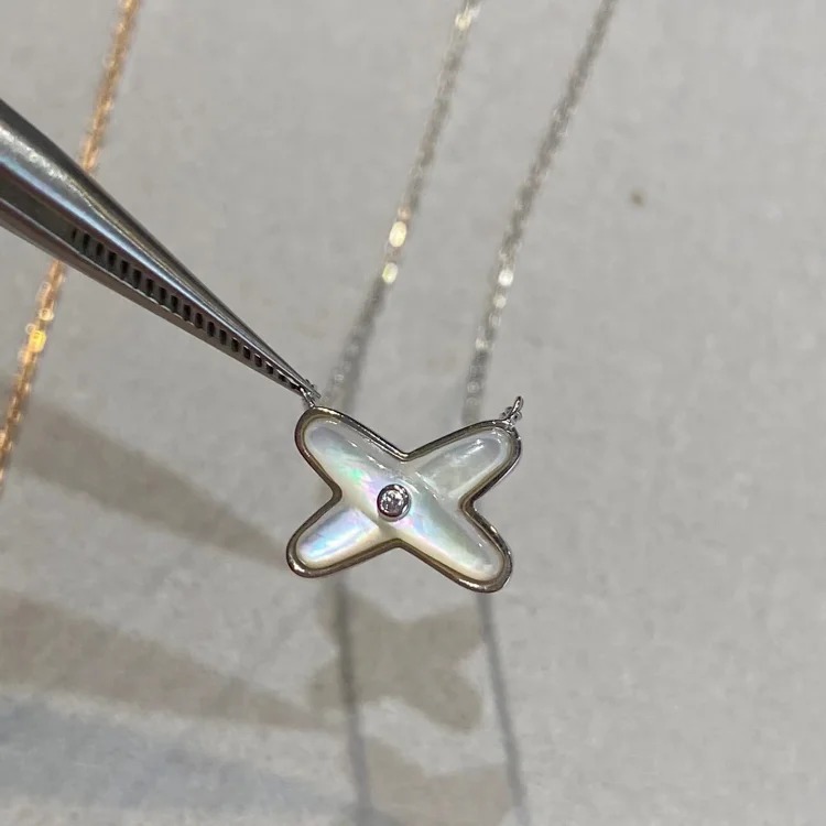 Luxury Minimalist Bracelet