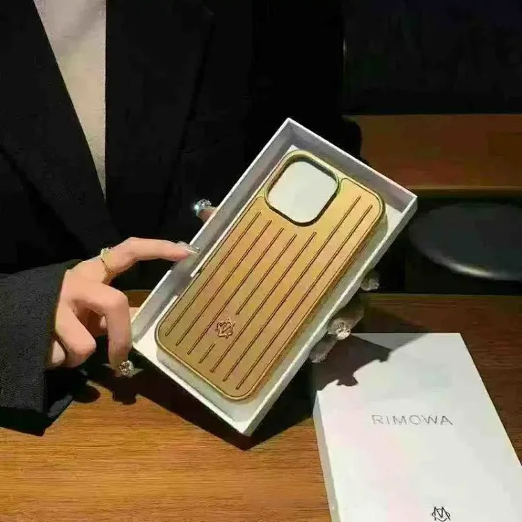 Aluminum alloy Apple 17 Pro Max suitcase-style full-coverage phone case for iPhone 15/14/13 (black
