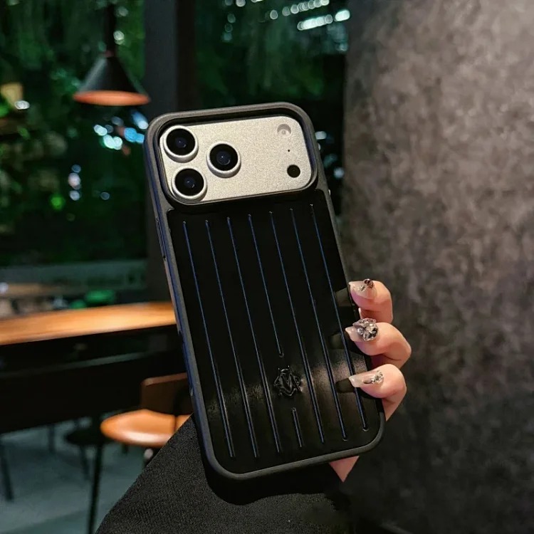 Aluminum alloy Apple 17 Pro Max suitcase-style full-coverage phone case for iPhone 15/14/13 (black