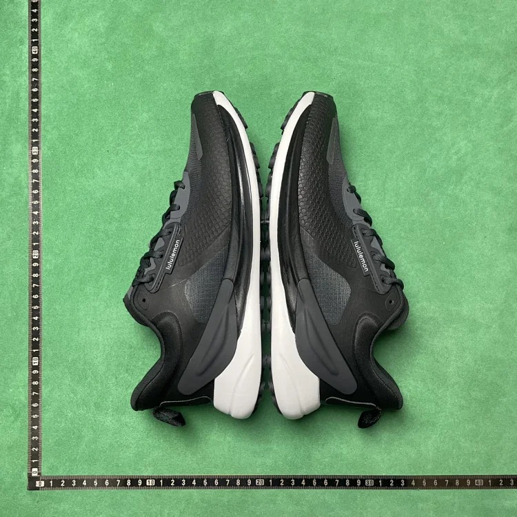 B7D comfortable and versatile non-slip and wear-resistant low-cut running shoes