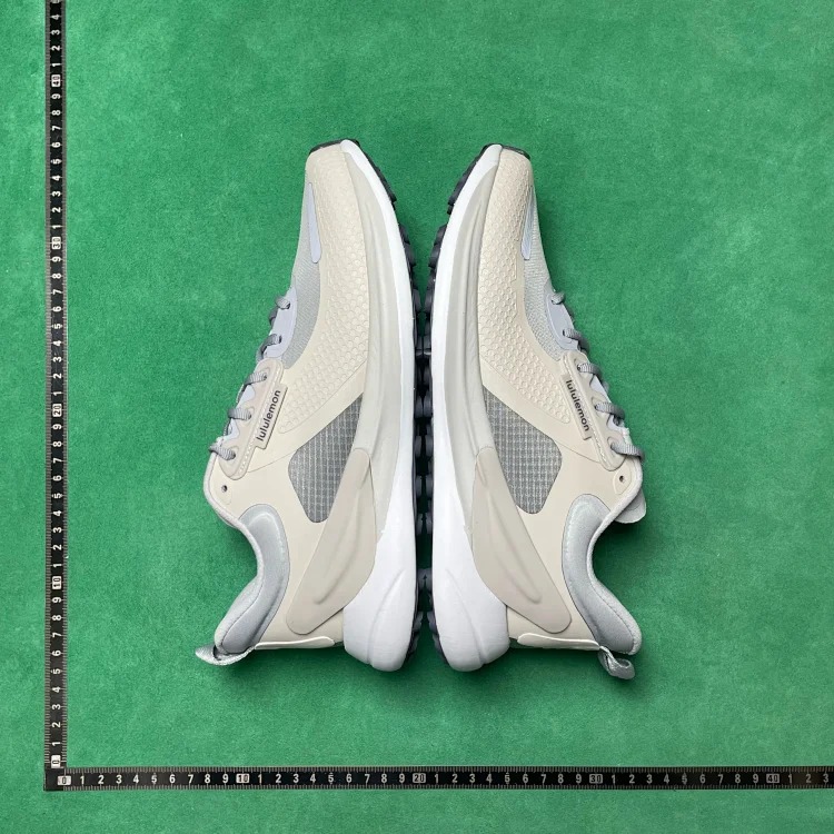 B7D comfortable and versatile non-slip and wear-resistant low-cut running shoes