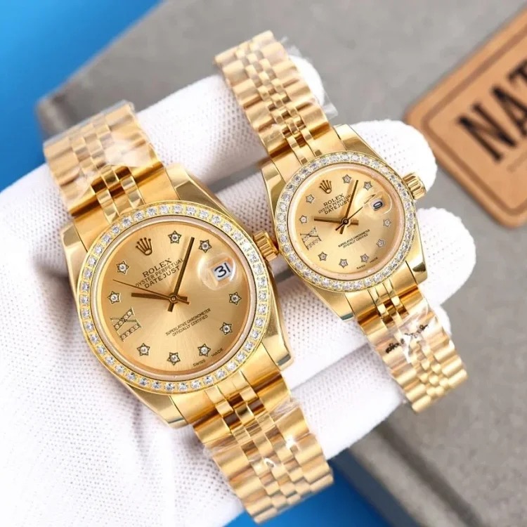 Fashion Trendy Versatile Watch 600