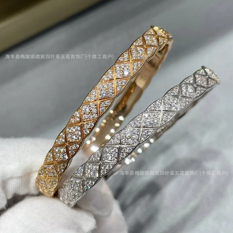 Chanel Luxury Premium Rhinestone Gold Bracelet