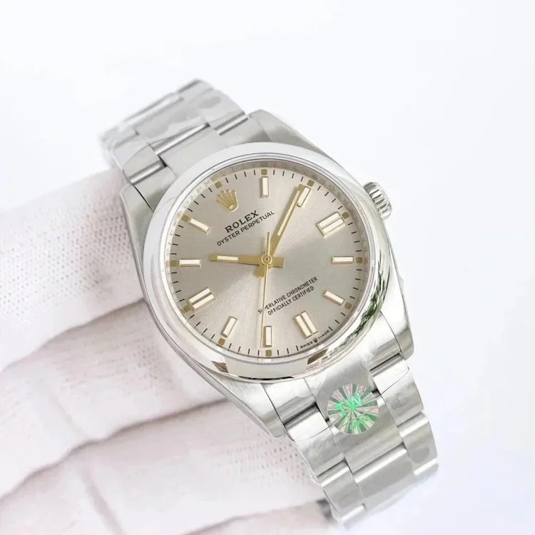Watch RHA01