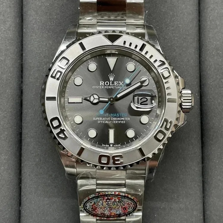 Watch RHA01