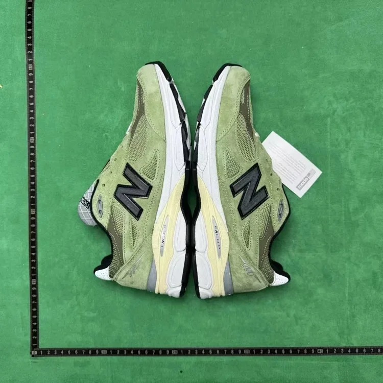 ZC990 Sneakers 74