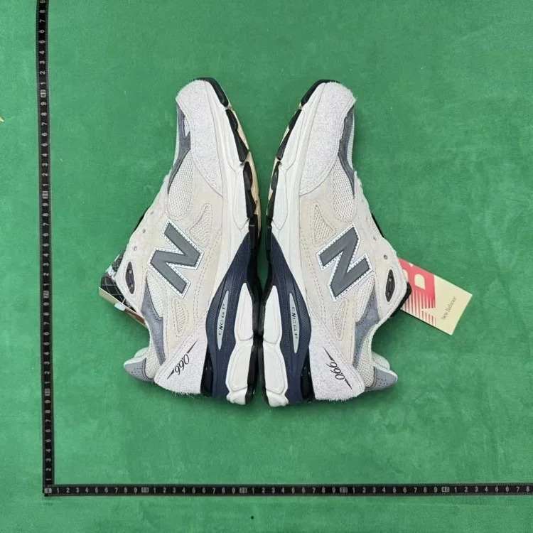 ZC990 Sneakers 74